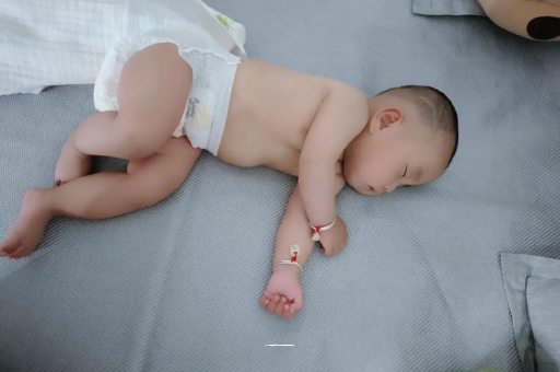 临夏怀孕初期脑袋晕晕的